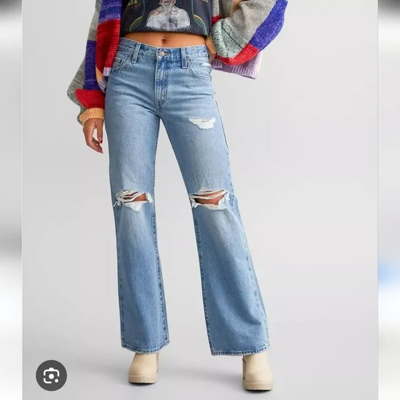 Levi's Premium Baggy Boot Denim Jeans - Picture 4 of 13